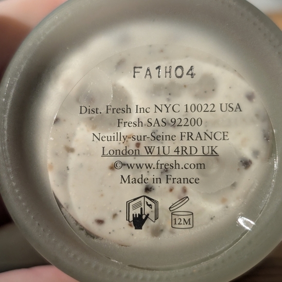 Fresh | Lotus Youth Preserve Rescue Mask | Travel Size - Picture 2 of 3